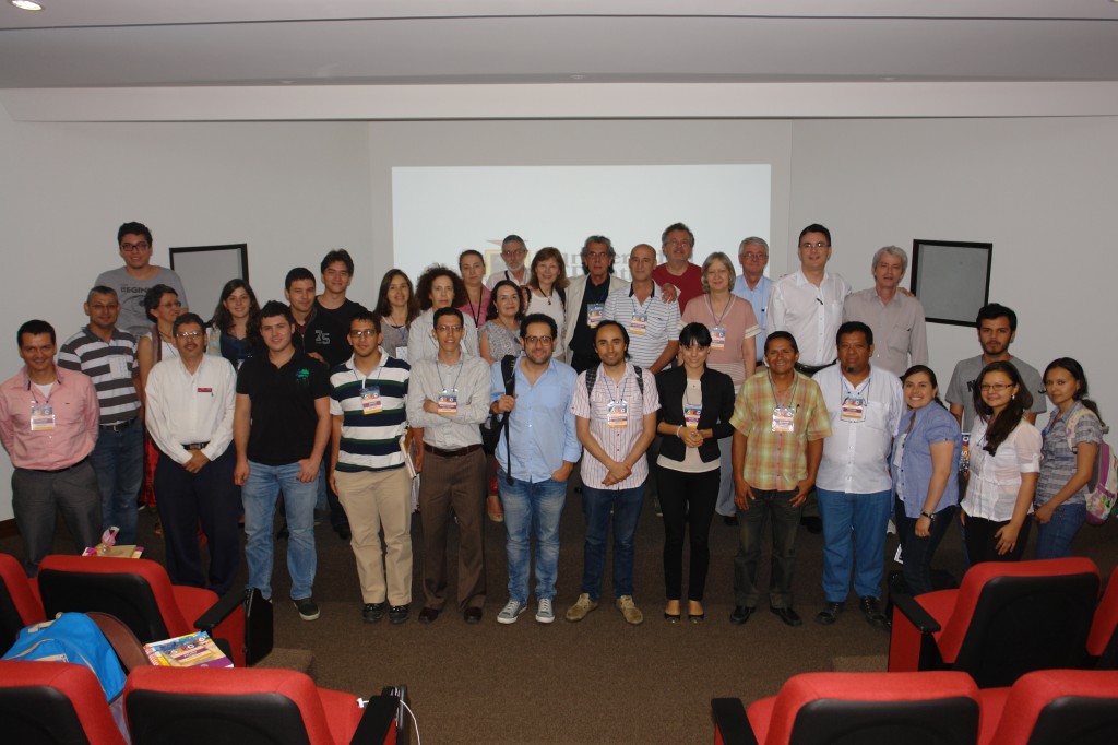 SEMANA DE LA NANOCIENCIA Y LA NANOTECNOLOGÍA EN COLOMBIA. JULIO 2013. UdeA y EIA, MEDELLÍN. COLOMBIA