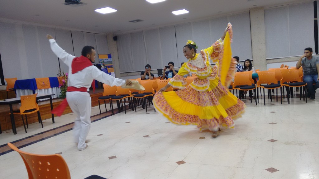 IMG_20151007_181551898