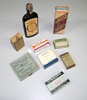 Colección de medicamentos de fabricación industrial
