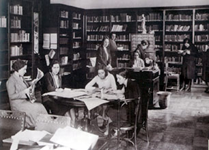 Biblioteca de la Residencia de Señoritas de la Junta para Ampliación de Estudios