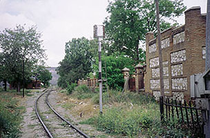 Únicos restos que se conservan del muro y de la infraestructura Ferroviaria de la Azucarera de Arganda.