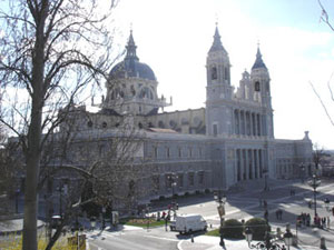 Fachada Norte de la Catedral de Santa Mara La Real de la  Almudena