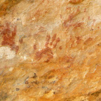 Una nueva datación de unas enigmáticas pinturas rupestres garabateadas en tres cuevas españolas muestra que se ejecutaron hace unos 65.000 años, más de 20.000 años antes de que los humanos modernos, los Homo sapiens, llegaran a la península ibérica. Los artistas solo pudieron ser neandertales. / flodambricourt (PIXABAY)