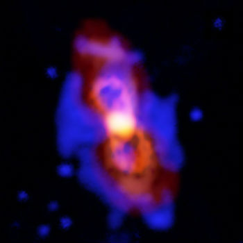 Moléculas radioactivas en los restos de una colisión estelar. / ALMA (ESO/NAOJ/NRAO), T. Kamiński; Gemini, NOAO/AURA/NSF; NRAO/AUI/NSF, B. Saxton