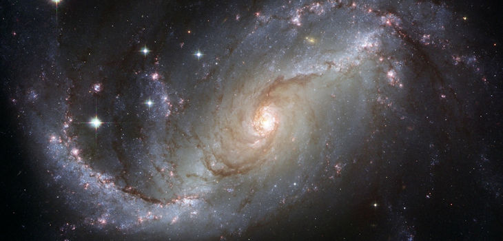 Elaboran un nuevo mapa del cielo con cientos de miles de galaxias hasta ahora desconocidas. / Image by WikiImages on Pixabay
