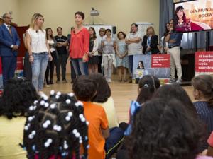 La Comunidad reconoce la imprescindible labor de los profesores en el Día Mundial de los Docentes. / Comunidad de Madrid