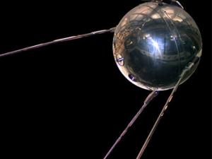 Réplica del Sputnik 1, el primer satélite artificial lanzado al espacio. / NSSDC, NASA (WIKIMEDIA)