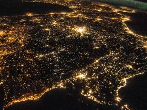La Península Ibérica por la noche vista desde la Estación Espacial Internacional. / NASA, International Space Station (NASA's Marshall Space Flight Center) (FLICKR)