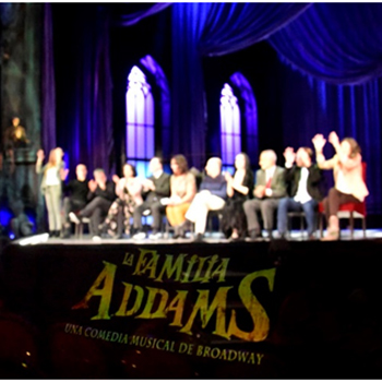 Esta nueva tecnología del grupo de investigación SoftLab de la UC3M se ha empleado para hacer accesible la comedia musical de Broadway La Familia Addams en el Teatro Calderón de Madrid.