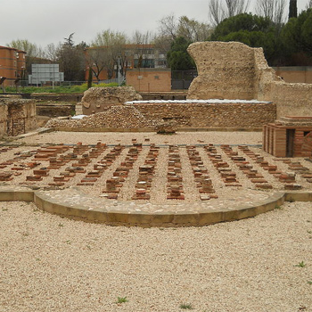 Termas, Yacimiento de Complutum, Alcalá de Henares, Madrid. / Cruccone (WIKIMEDIA)