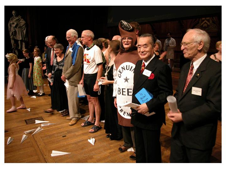 Entrega de los premios antiNobel 2006