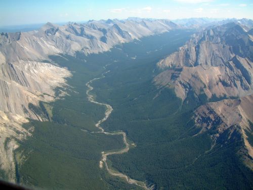 eroded-landscapes-in-alberta-fuente-natural-resources-canada