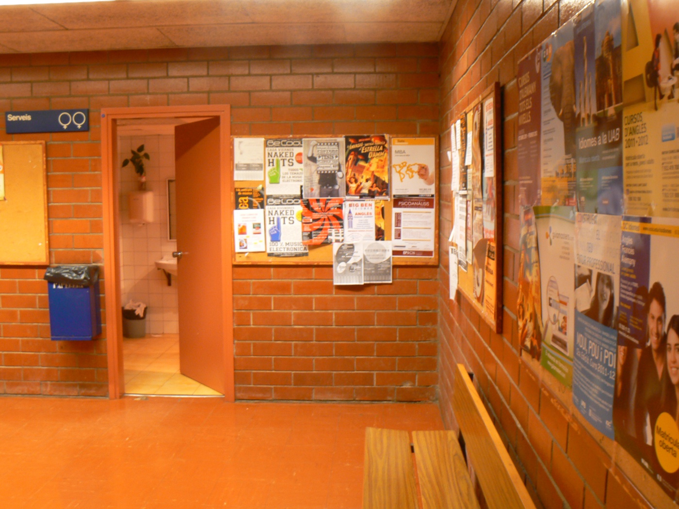 tablones-de-anuncios-en-instituciones-academicas