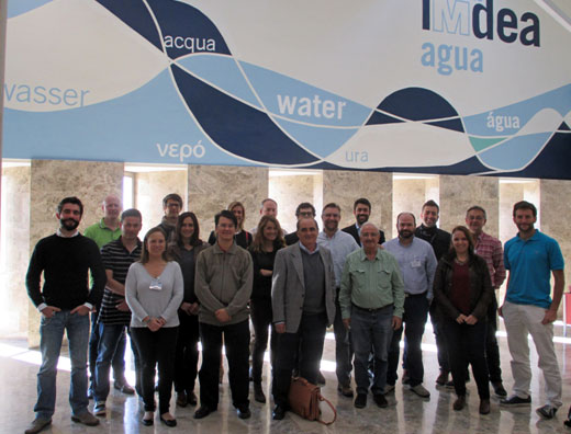 Miembros del consorcio durante el kick-off meeting en IMDEA Agua, en noviembre de 2015