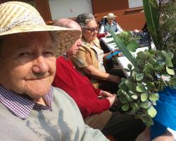 Participante del taller botánica artística