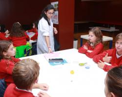 Taller escolar Ciencia en femenino - Museo de la Biblioteca Nacional de España (BNE)