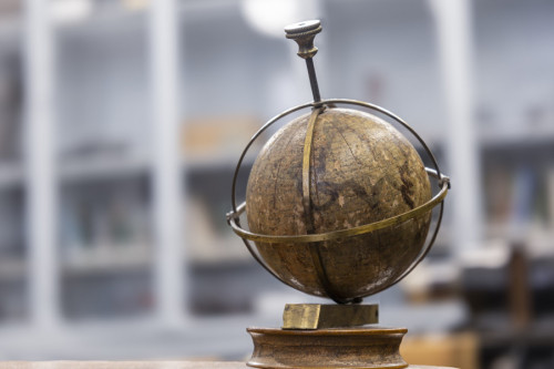 Un instrumento científico de la colección del IES Cardenal Cardenal Cisneros