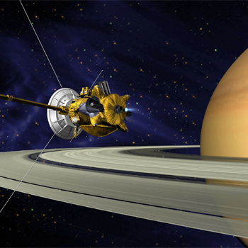 La sonda Cassini encuentra el Gran Vacío cerca de Saturno