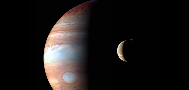 Montaje de imágenes de Júpiter con su luna volcánica Io. / NASA/Johns Hopkins University Applied Physics Laboratory/Southwest Research Institute/Goddard Space Flight Center