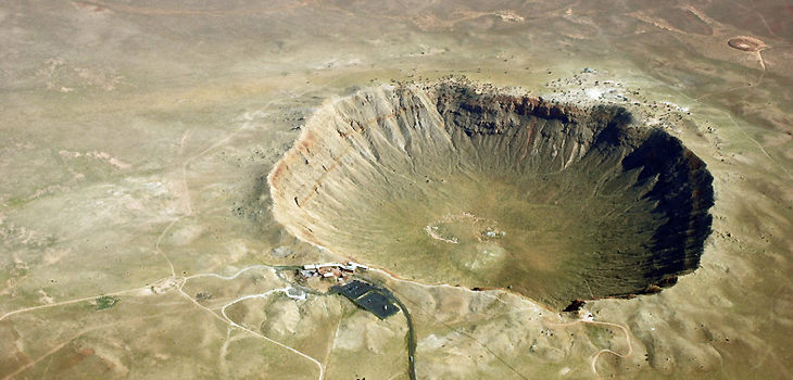 Cráter de un meteorito en Arizona. / Shane.torgerson (WIKIMEDIA COMMONS)