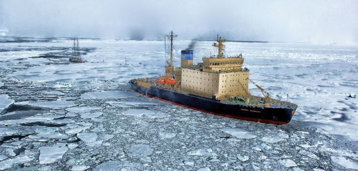 Los barcos se cruzan en el camino de la vida en el Ártico. / 12019 (PIXABAY)