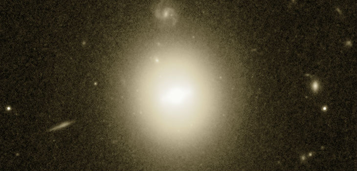 El mejor candidato de agujero negro de masa intermedia. / Optical: NASA/ESA/Hubble/STScI; X-ray: NASA/CXC/UNH/D. Lin et al.