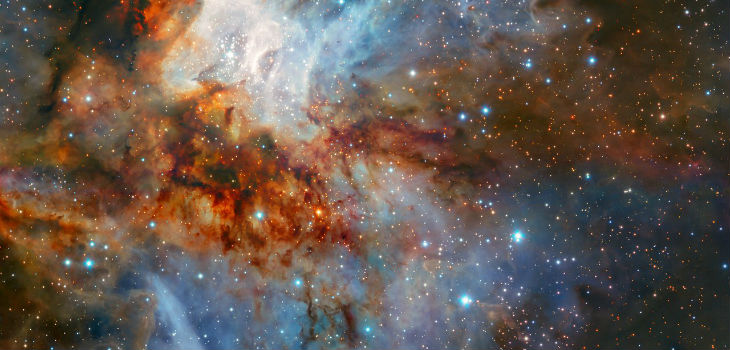 En estas nuevas observaciones del Very Large Telescope de ESO, puede verse el cúmulo estelar RCW 38 en todo su esplendor. Esta imagen fue tomada durante las pruebas de la cámara HAWK-I con el sistema de óptica adaptativa GRAAL.  / ESO/K. Muzic