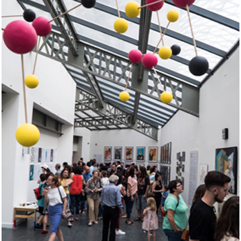 Exposición "Ciencia de Acogidas". / madri+d