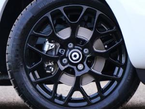 Aplican sensores 'inteligentes' que alertan de derrapes en vehículos