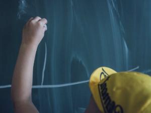 Hay centros a lo largo de toda nuestra geografía que ya educan en la inteligencia emocional. / markusspiske (PIXABAY)