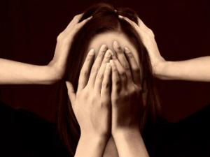 Los antipsicóticos inyectables de acción prolongada también mostraron ser efectivos, reduciendo el riesgo de reingreso hospitalario en un 30% en comparación con sus equivalentes orales. / geralt (PIXABAY)