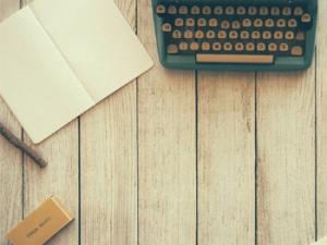 Elementos de redacción. / Free-Photos (PIXABAY)