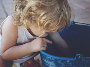 Estudios previos habían determinado que los bebés menores de dos años (llamados preverbales) tienen capacidades cognitivas sofisticadas. / Pexels (PIXABAY)