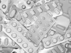 Consiguen alargar tres años la supervivencia de mujeres con cáncer de ovario avanzado