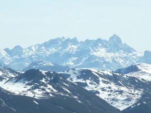 Vista de los Picos de Europa, el tramo central de la cordillera Cantábrica. / Davidfase (WIKIMEDIA)