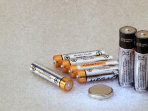 Pilas eléctricas para deshacernos del exceso de dióxido de carbono