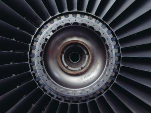 Esta instalación de producción aditiva  forma parte de la factoría de turbinas gigantes de gas, con potencias de hasta 54 megavatios, de Siemens en esta localidad, que 300 años atrás fue famosa por la producción de cañones. / LittleVisuals (PIXABAY)