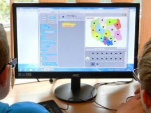 La Informática como materia obligatoria en las etapas preuniversitarias. / URJC