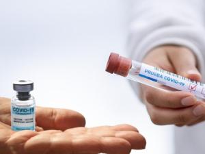 vaccine-g4df60c91f_1